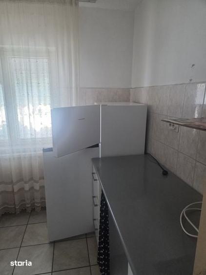 Apartament cu 2 camere decomandat în 1 Mai