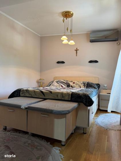 Casă cu 4 camere cu Teren 120 Mp în Ultracentral