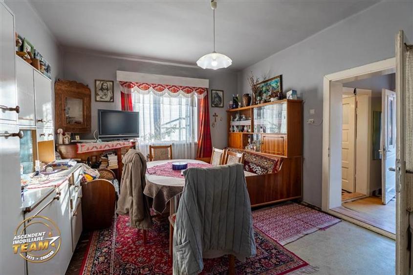 Casă individuală cu 2 camere cu Teren 656 Mp în Mărtănuș