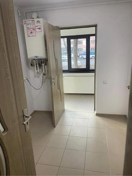 spatiu comercial de inchiriat - 2
