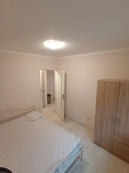 Apartament cu 2 camere în Drumul Carului