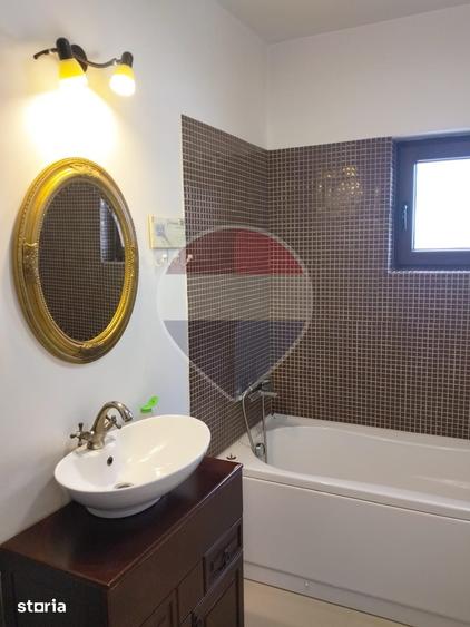 Apartament cu 3 camere în Lazaret