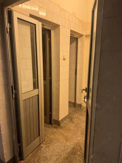Spațiu comercial, de 380 mp, în Terezian