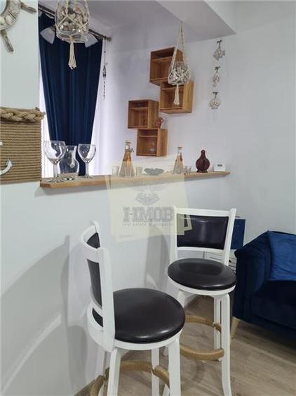 Apartament cu 3 camere decomandat, mobilat în Exterior Sud