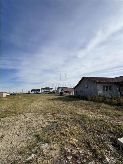 Teren Construcții intravilan de 661 mp, în Moșnița Nouă
