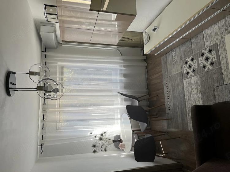 Apartament cu 2 camere nedecomandat în Central