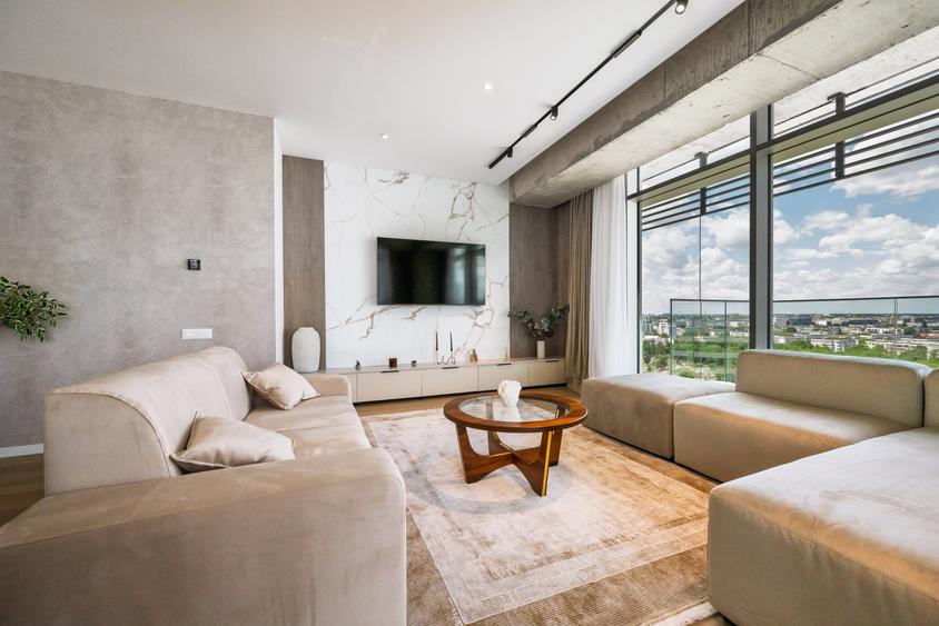 Apartament cu 4 camere în Floreasca