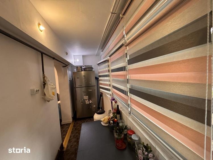 Apartament cu 4 camere decomandat în Lăpuș Argeș