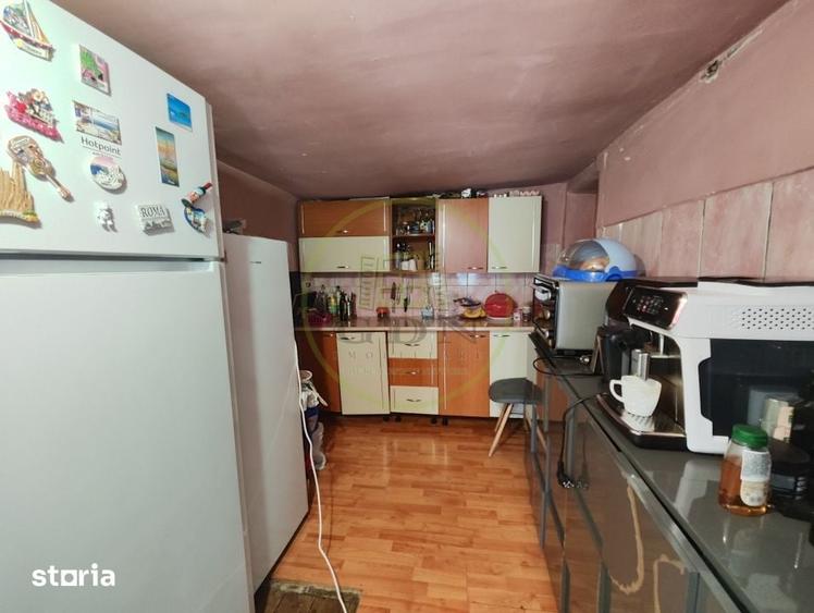 Casă cu 3 camere cu Teren 362 Mp în Bariera Vâlcii
