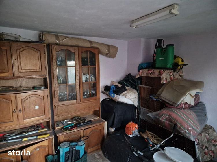 Casa P+1 Chitila, teren 1348 mp, foisor, anexe, negociabil - 2