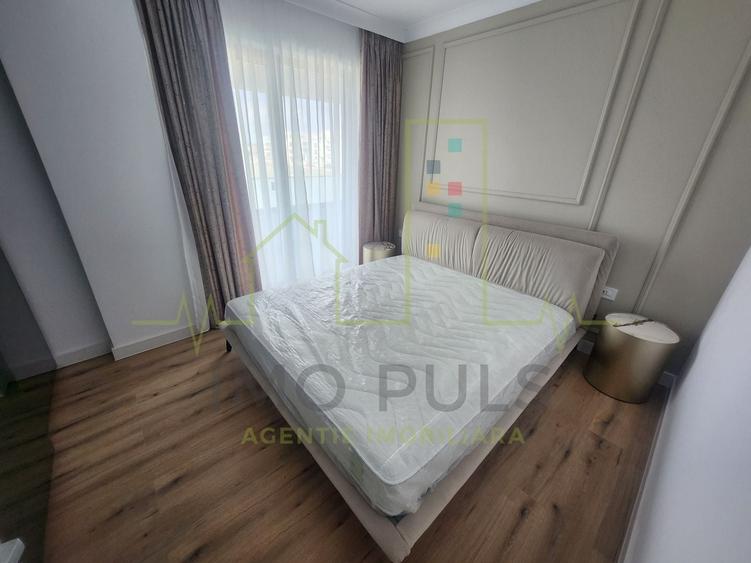 Apartament cu 2 camere decomandat în Torontalului