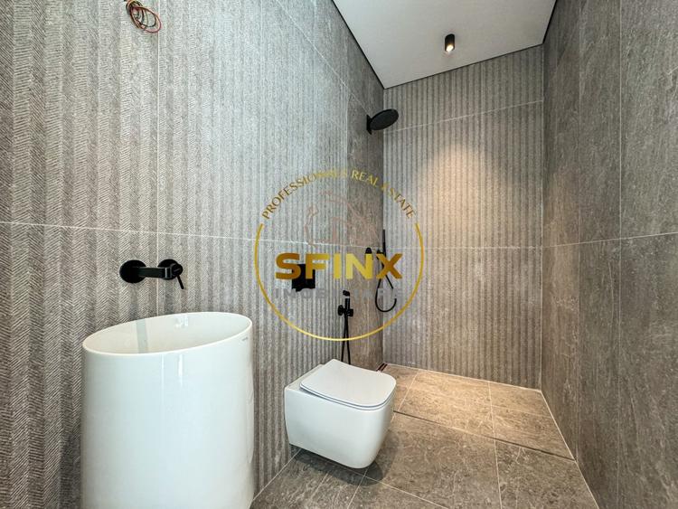 Casă individuală cu 4 camere cu Piscina în Otopeni