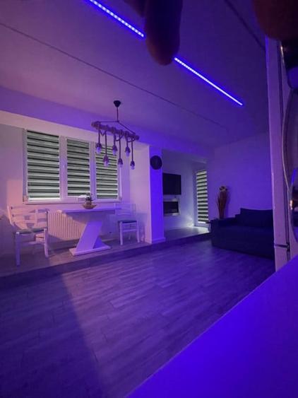 Apartament cu 3 camere semidecomandat în Nord
