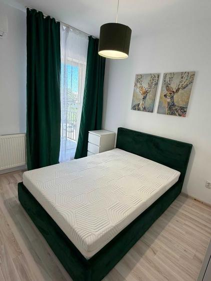 Apartament cu 2 camere decomandat în Central
