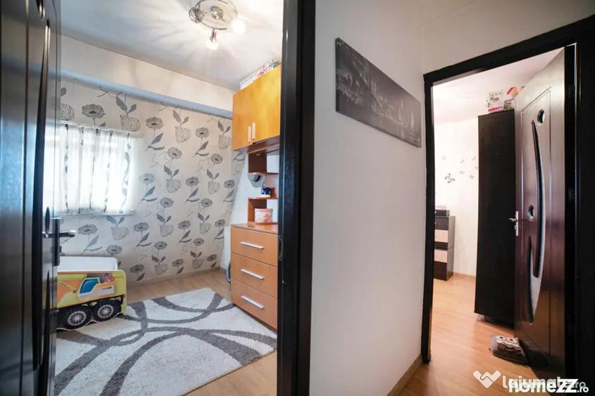 Apartament cu 3 camere în Universitate
