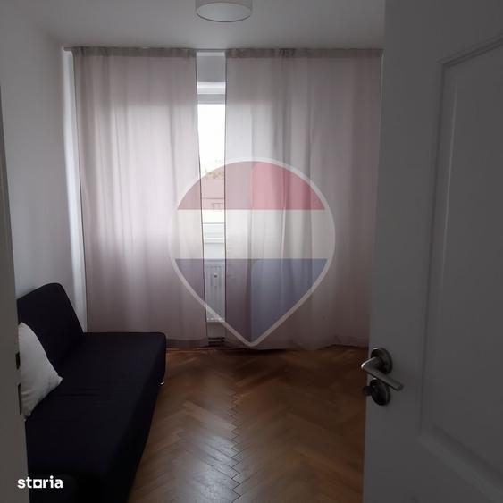 Apartament cu 3 camere în Ultracentral