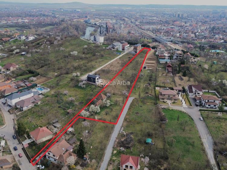 Teren Intravilan 4700 mp zona Piatra Craiului