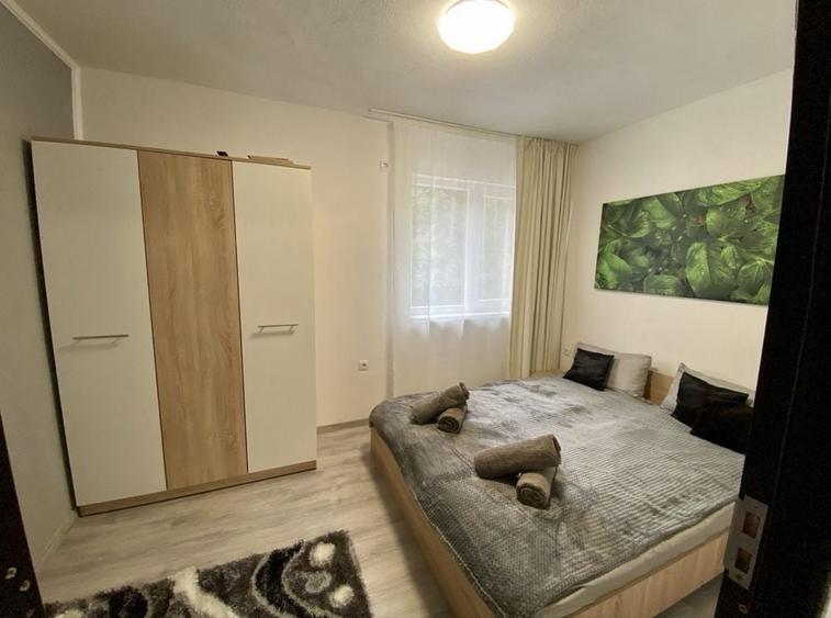 Apartament cu 2 camere decomandat, mobilat în Praid