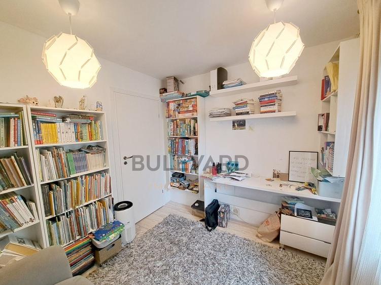 Apartament cu 4 camere decomandat, mobilat în Zorilor