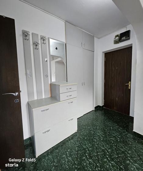 Apartament cu 2 camere decomandat în Rogerius