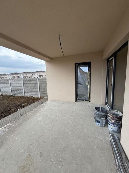 Duplex cu 4 camere cu Teren 300 Mp în Moșnița Nouă