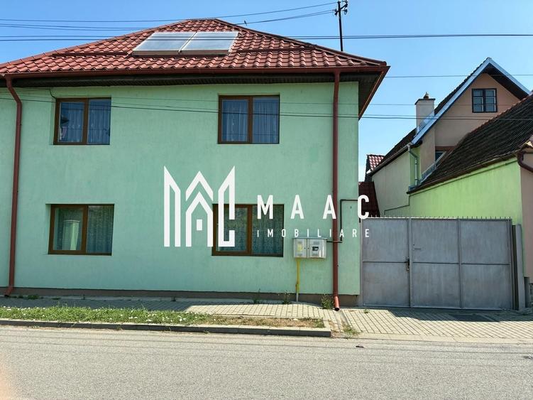 Casă individuală cu 4 camere cu Canalizare în Central