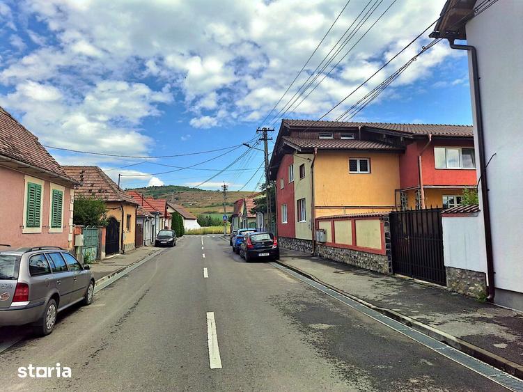 Casă cu 4 camere cu Teren 545 Mp în Gușterița