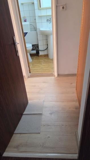 Garsonieră decomandată în Unirii