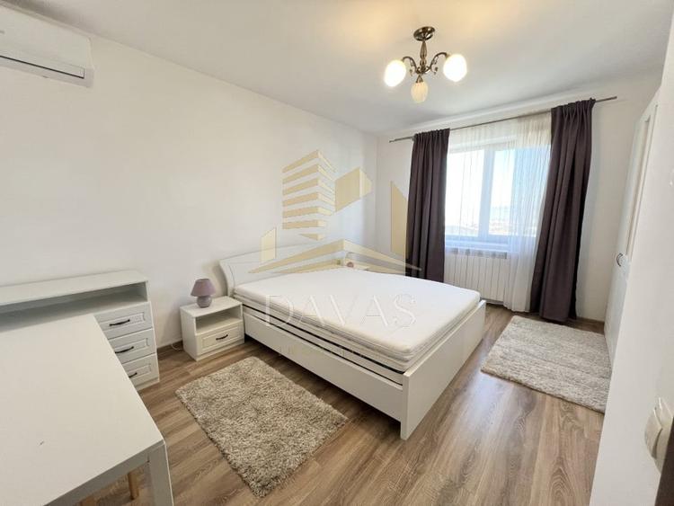 Casă individuală cu 5 camere cu Teren 300 Mp în Europa