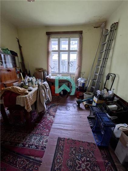 Casă cu 2 camere cu Teren 483 Mp în Astra