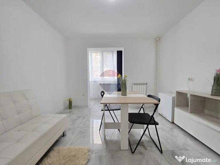 Apartament cu 2 camere decomandat în Sud