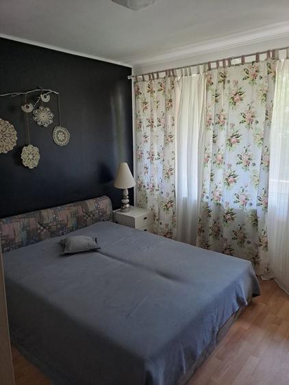Inchiriez apartament 2 camere - 2