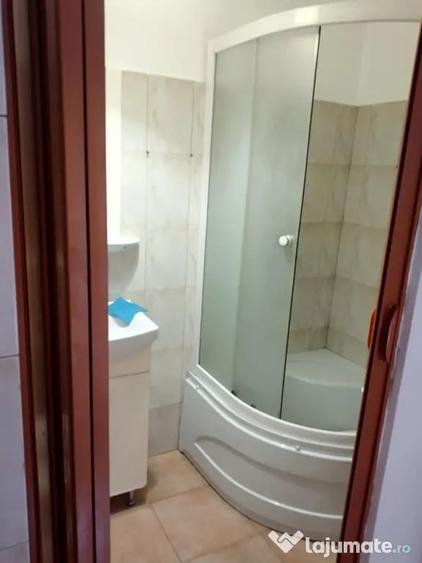 Garsonieră decomandată în Sebastian