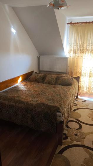 Casă cu 7 camere cu Teren 2118 Mp în Cenad