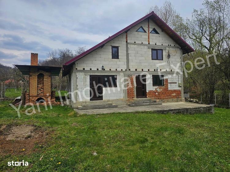 Casă cu 2 camere în Mușătești