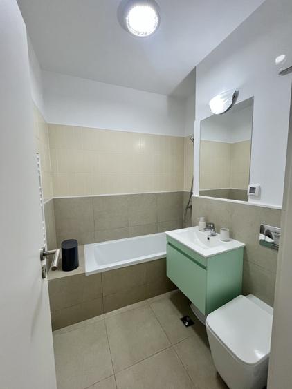 Apartament cu 2 camere semidecomandat în Bucureștii Noi