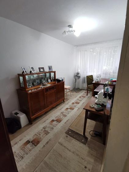 Apartament 3 camere etaj 1 - 7
