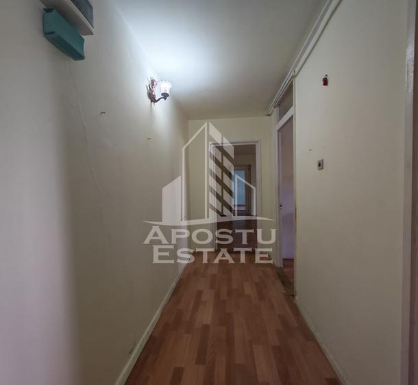 Apartament de vanzare cu 3 camere, 2 bai, 2 balcoane, zona Aradului - 7