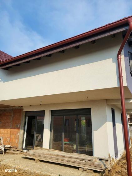 Casă cu 3 camere cu Teren 333 Mp în Șag
