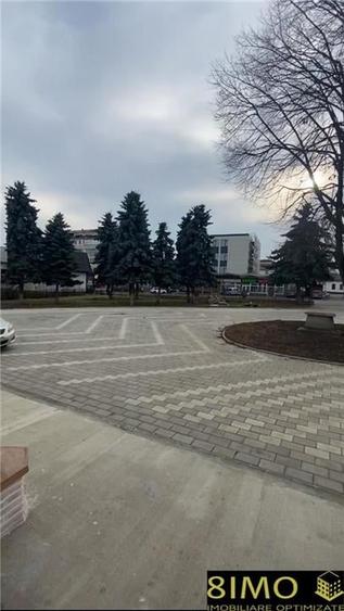 Spațiu comercial, de 400 mp, în Fălticeni