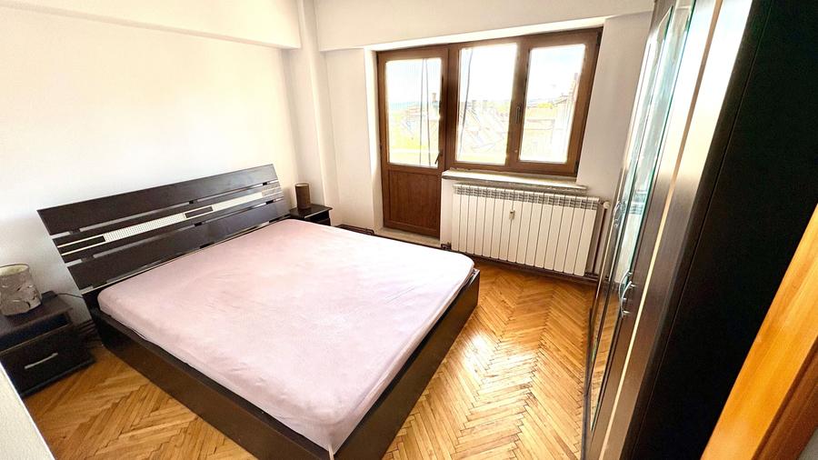 Apartament cu 2 camere decomandat în Traian