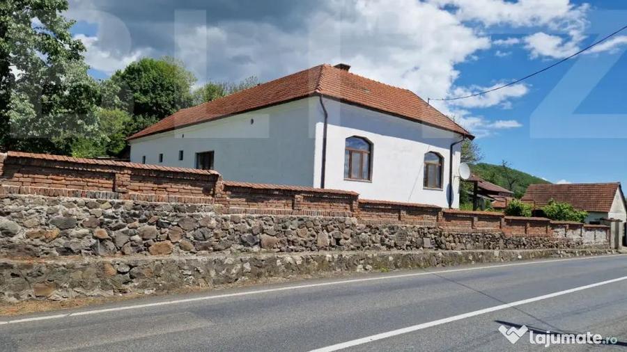Casa de Familie | 175 mp + Curte 3166 mp | Tatara?ti, B - 1
