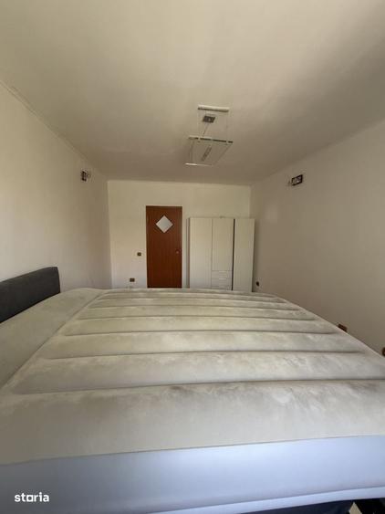 Casă cu 4 camere în Partoș