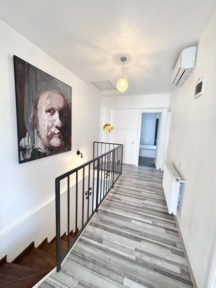 Duplex cu 4 camere cu Teren 250 Mp în Otopeni