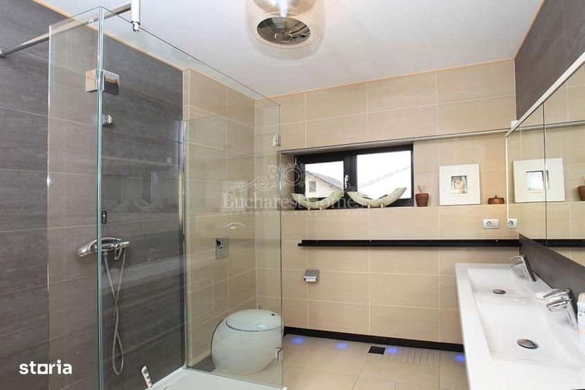 Casă cu 4 camere în Tunari