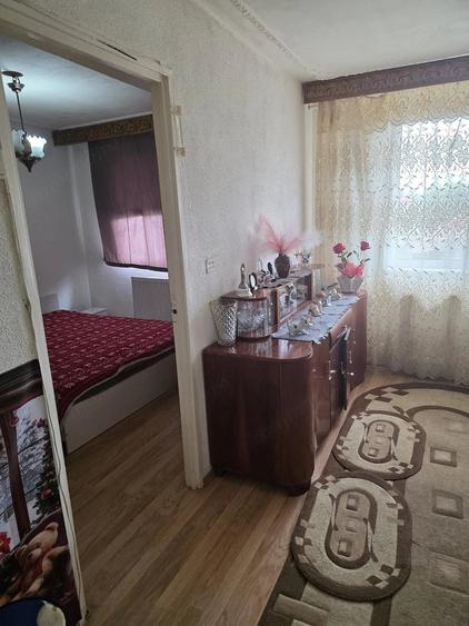 Garsonieră semidecomandată în Florilor