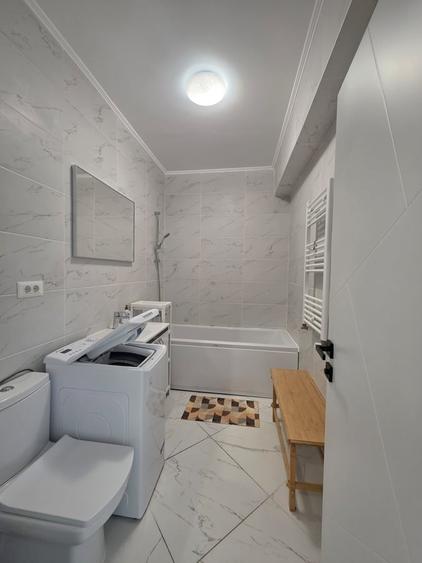 Apartament cu 2 camere decomandat în Vitan