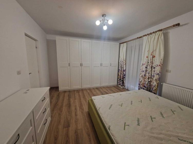 Casă cu 3 camere cu Teren 50 Mp în Moșnița Nouă