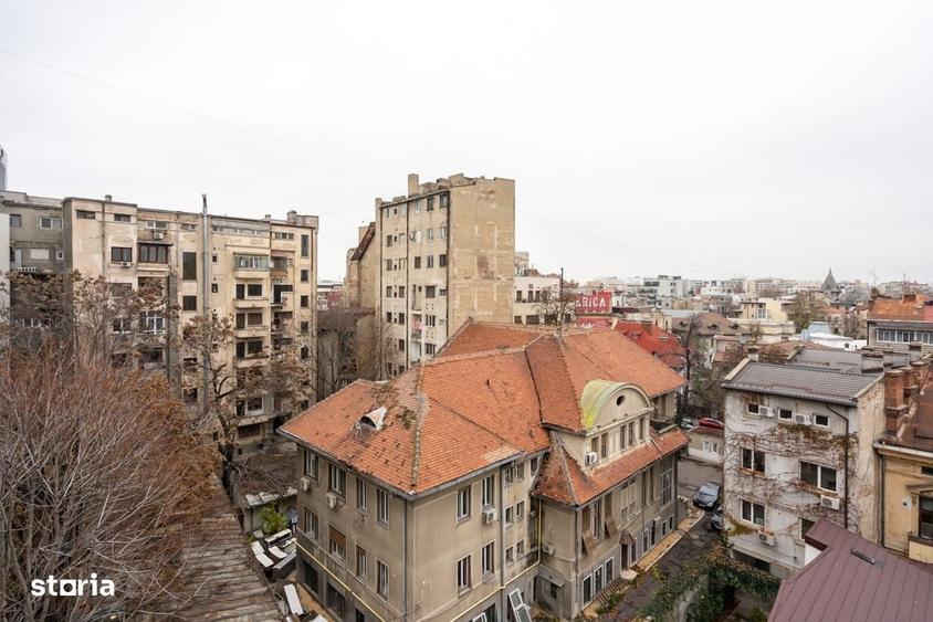 Apartament cu 4 camere în Central