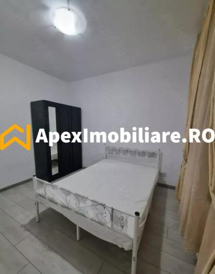 Apartament cu 3 camere semidecomandat în Cișmigiu